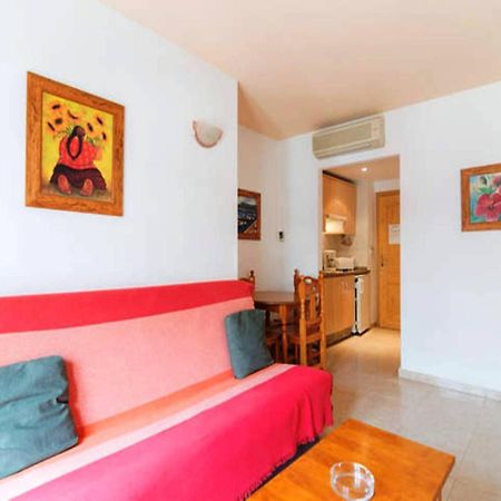 Apartamentos Vicenta Carihuela By Playa Miguel 토레몰리노스 외부 사진