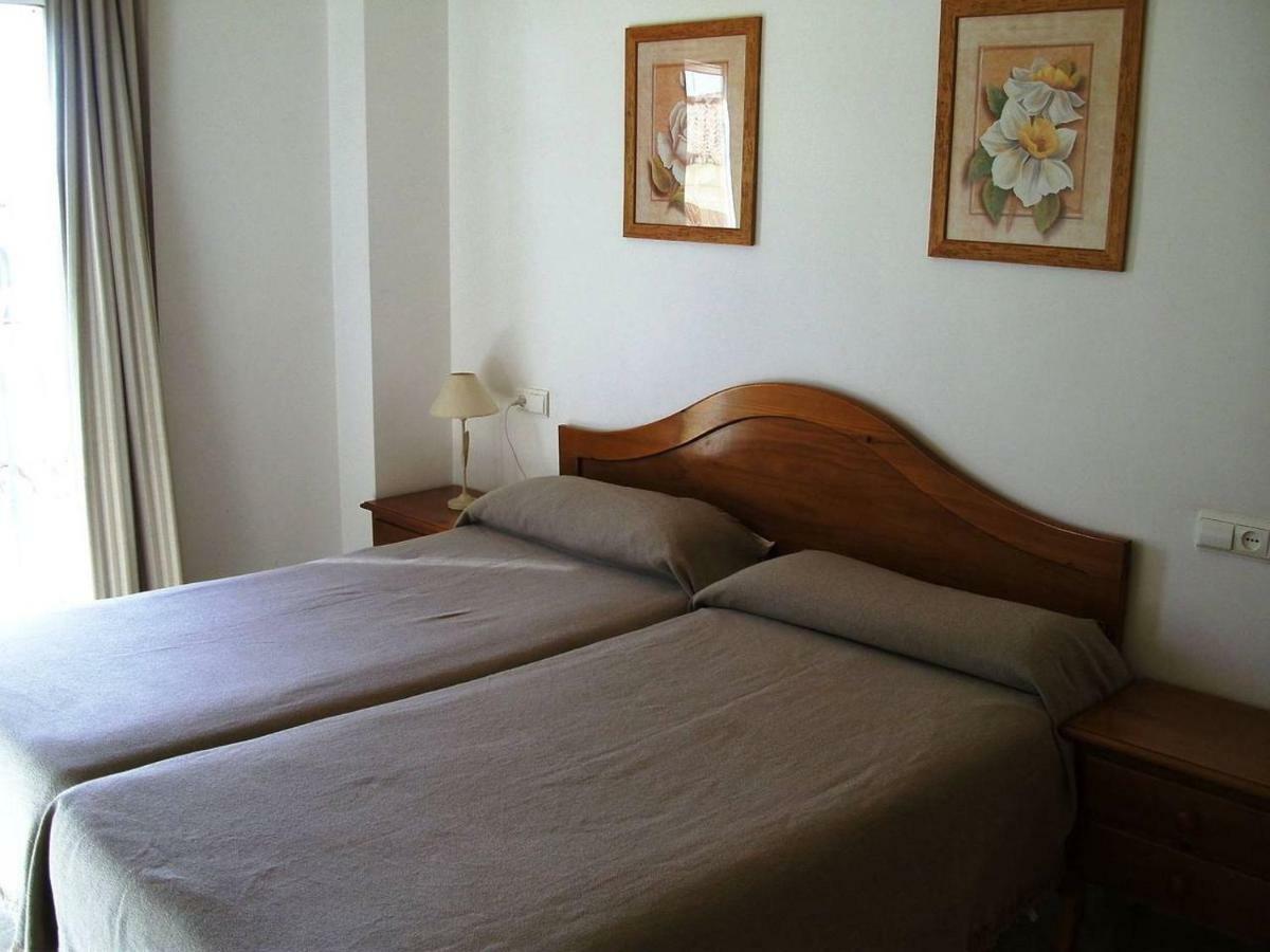 Apartamentos Vicenta Carihuela By Playa Miguel 토레몰리노스 외부 사진