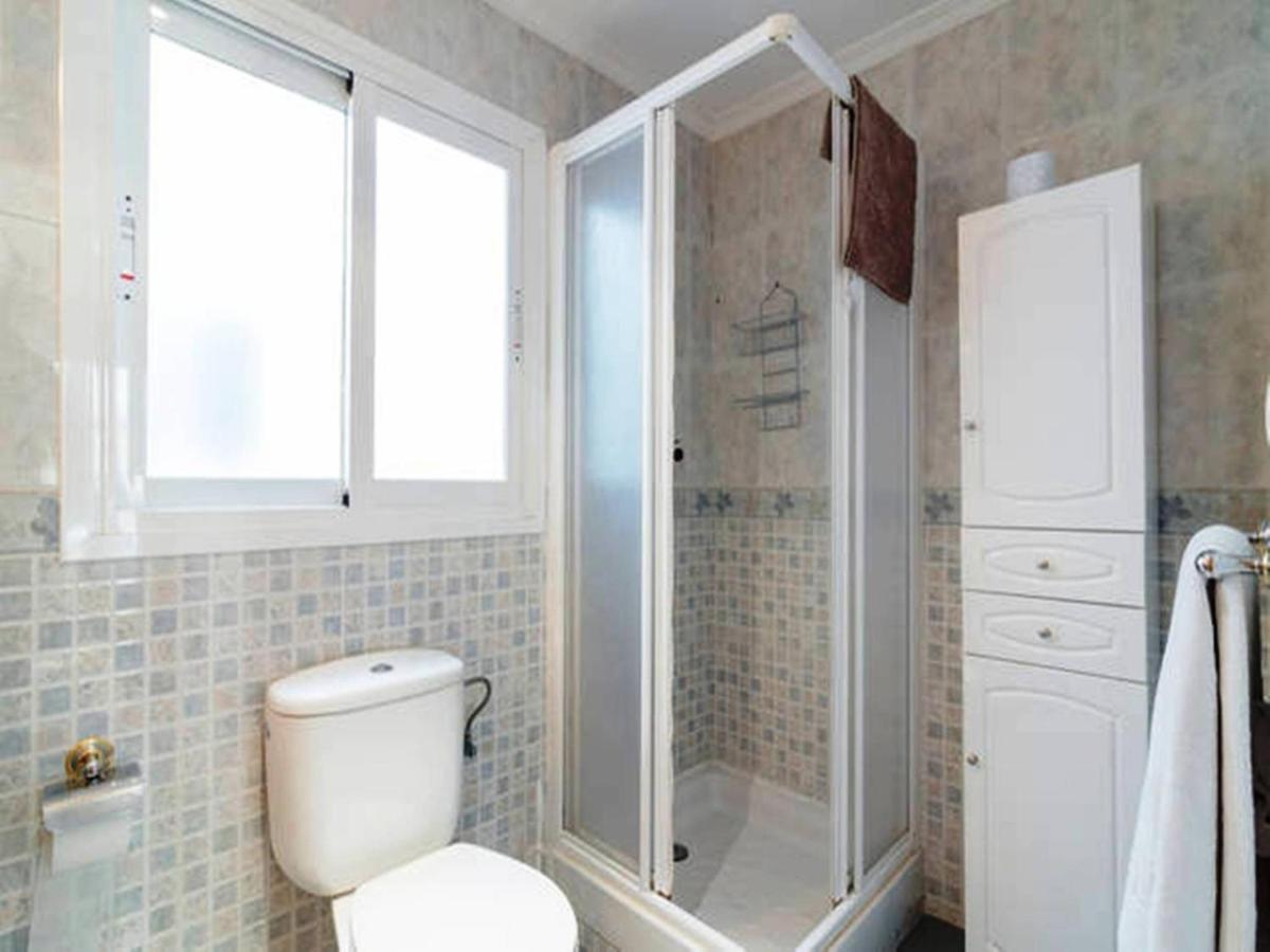 Apartamentos Vicenta Carihuela By Playa Miguel 토레몰리노스 외부 사진